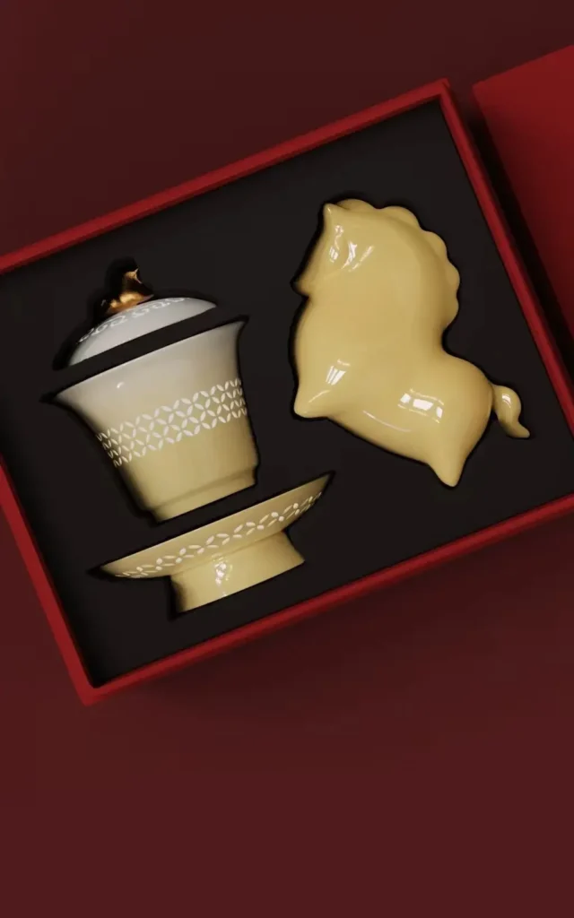 هدايا الشركات الفاخرة: صياغة تجارب لا تُنسى للعملاء والمديرين التنفيذيين 8 طقم شاي أصفر مخصص التعبئة والتغليف هدية الشركات الفاخرة هدايا الشركات والعلامات التجارية، هدايا الشركات والهدايا التجارية والمنتجات الترويجية المخصصة | هدايا التنفيذيين، هدايا المعارض التجارية